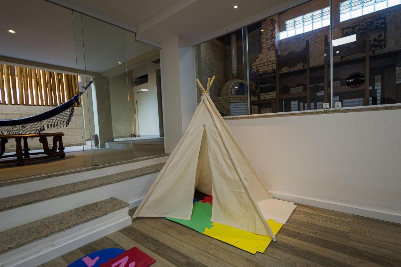 Casa Espetacular Entre Geriba E Ferradurinha - Wifi 200Mb - Piscina Do Codominio - 700 M Da Praia - Garagem - 4 Suites - Area Gourmet Privativa - Cozinha Equipada - Area Kids - Portaria 24H - Ar Condicionado Búzios Dış mekan fotoğraf